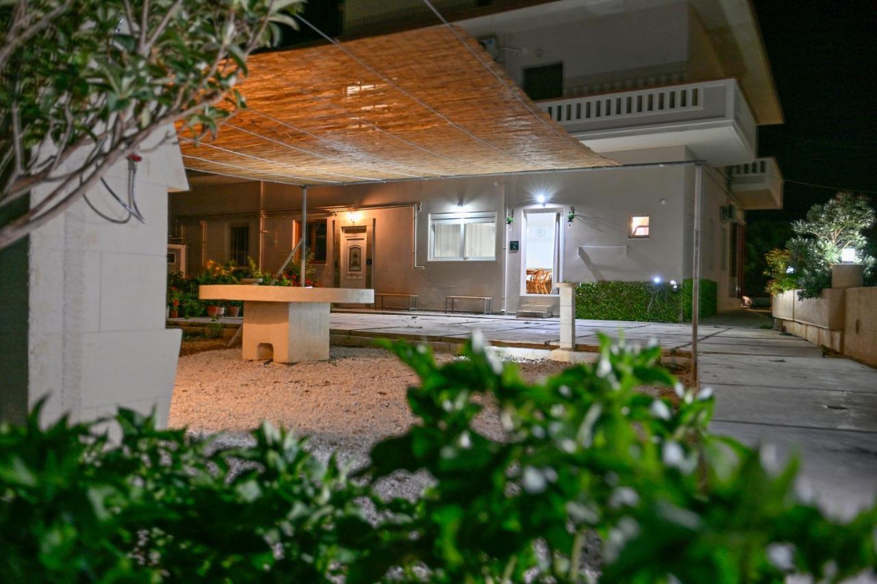 Mpoulakis Apartment 46 Kissamos Exterior photo